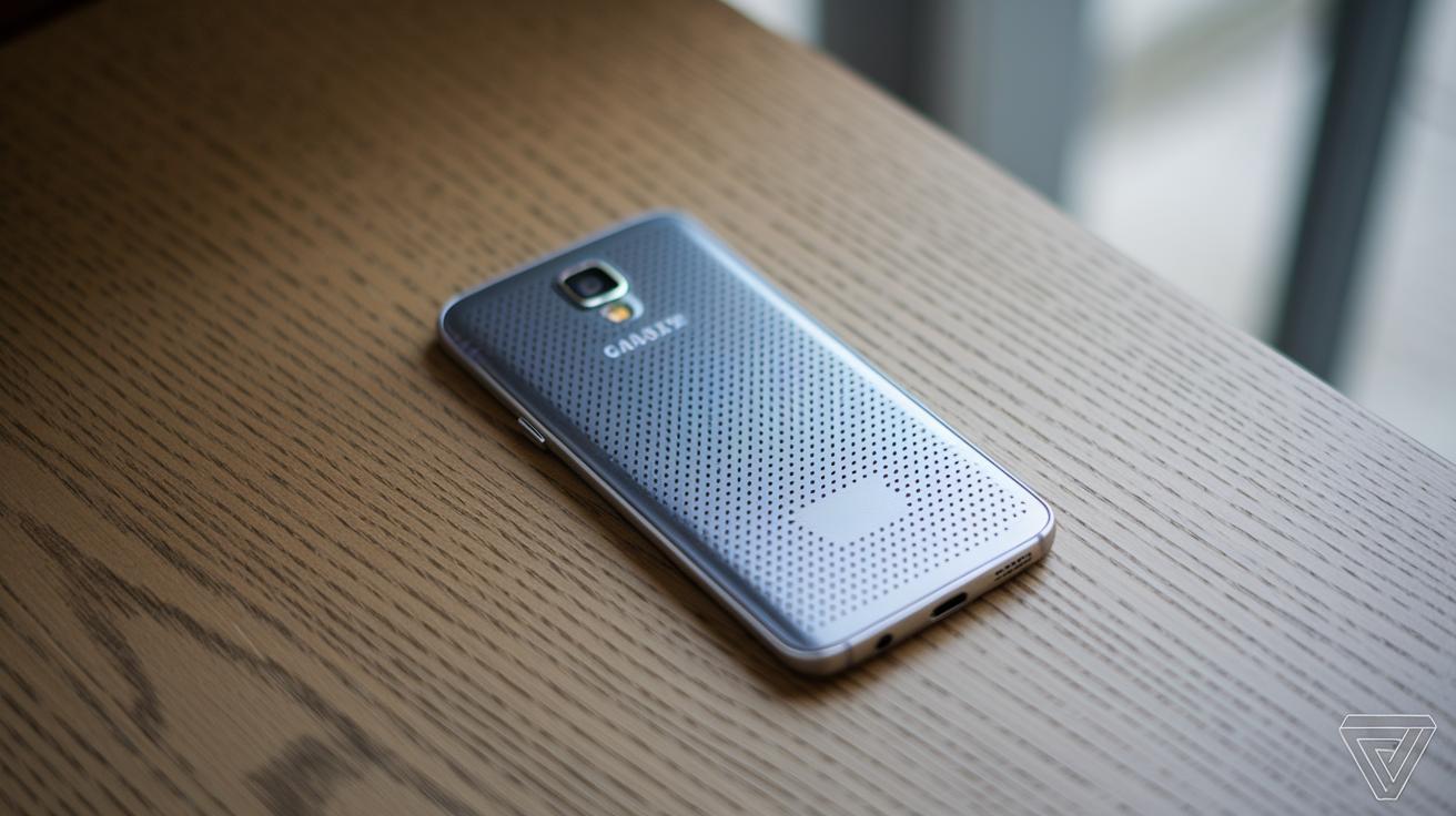 Galaxy S5 Feature Creep Without Focus.jpg